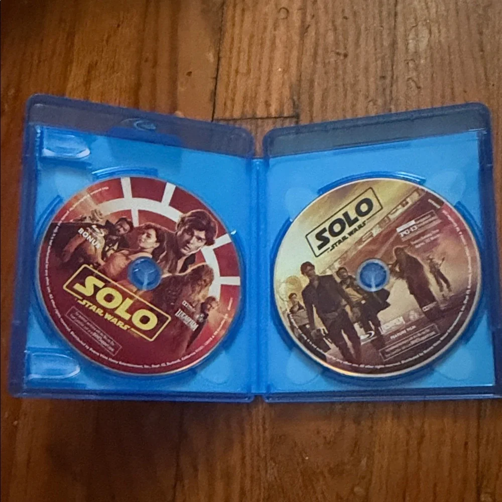 Star Wars Solo Blu-ray - Blue and White